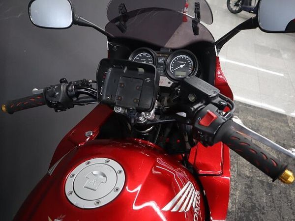 ホンダ CB400スーパーボルドール CB400SB 7