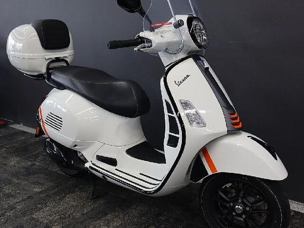 ベスパ ベスパ その他 GTS300SuperSport 2