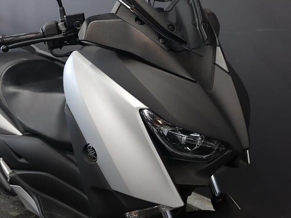 ヤマハ XMAX 250 XMAX 4