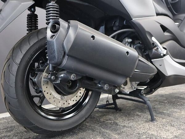 ヤマハ XMAX 250 XMAX 8