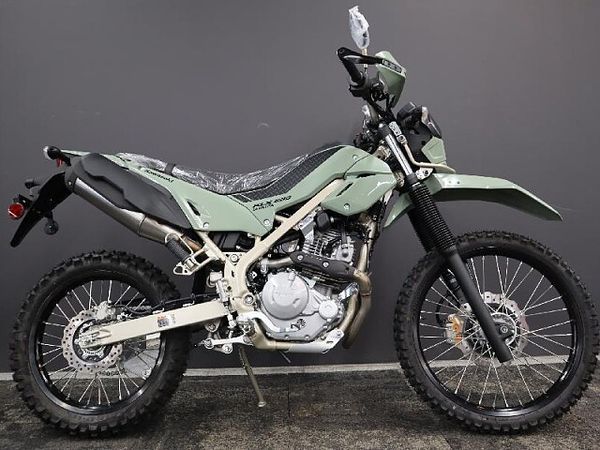 カワサキ KLX230 シェルパ 【新車在庫あり】即納可能です! KLX230シェルパ 1