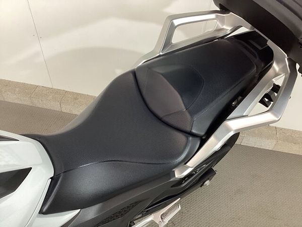 ホンダ NC750X デュアルクラッチトランスミッション 6
