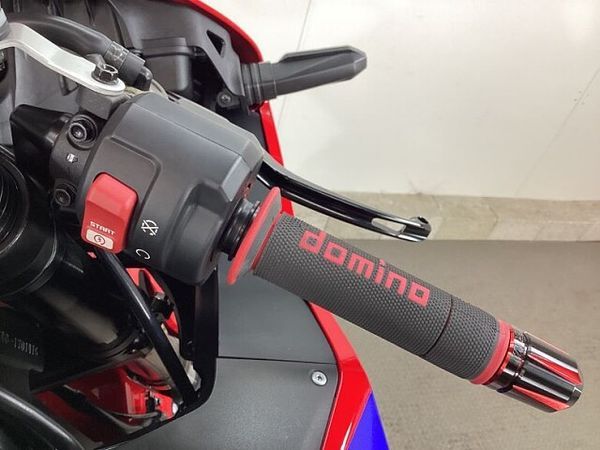ホンダ CBR600RR 9