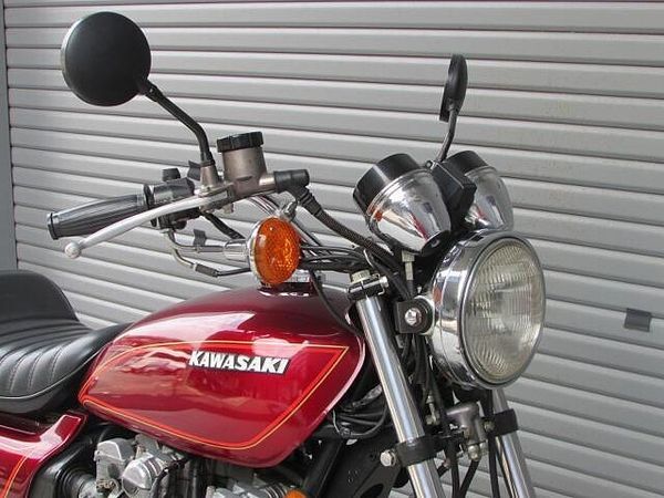 カワサキ Z900 (KZ900) 非常に程度の良い車両が入荷しました! 7