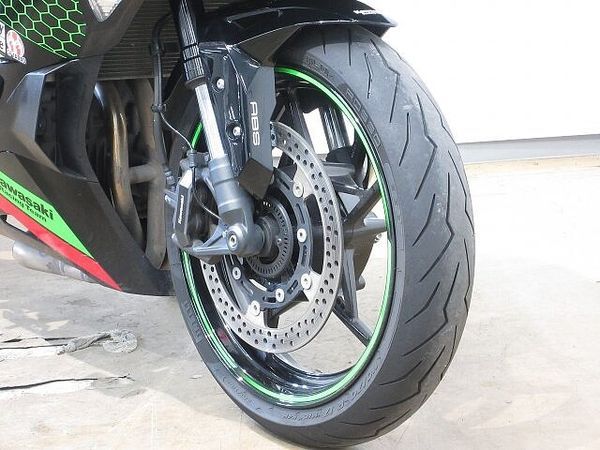 カワサキ ZX-25R Ninja ZX-25R SE(ニンジャ)/ABS&ETC標準装備/バックステップ/アクテ 8