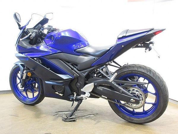 ヤマハ YZF-R3 YZF-R3/ABS/USB電源/マルチバー装備/フェンダーレス装備 8