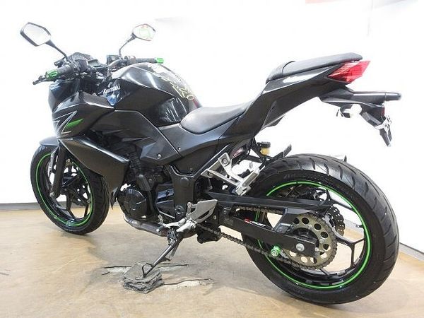 カワサキ Z250 Z250/ER250C型/デイトナ製USB電源/カスタムレバー/ミラークランプバー装備 7