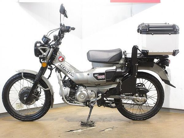 ホンダ CT125 ハンターカブ CT125 HUNTER Cub(CT125ハンターカブ)/ABS/トップケース装備/フォ 4