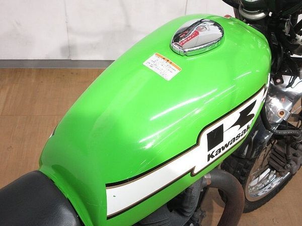 カワサキ 250TR 250TR/キャブレターモデル/カスタムフェンダー/カスタムヘッドライト装備 9