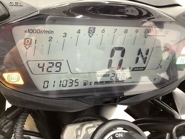 スズキ SV650 SV650 ★☆2023年モデル ヘルメットロック装備☆★ 5