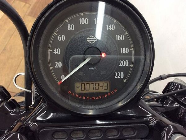 ハーレーダビッドソン XL1200X SPORTSTER FortyEight XL1200X ★☆2016年モデル 純正オプションセキュリティ スカルフットペグ ヒート 5