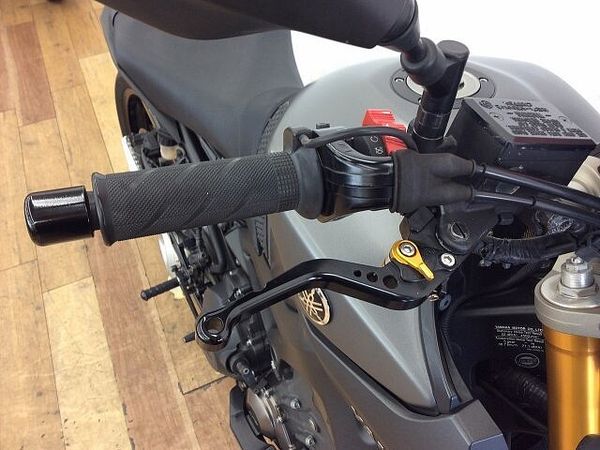 ヤマハ MT-09 MT-09 ★☆カーボンフェンダー ストライカーバックステップ その他カスタム多数☆★!! 8