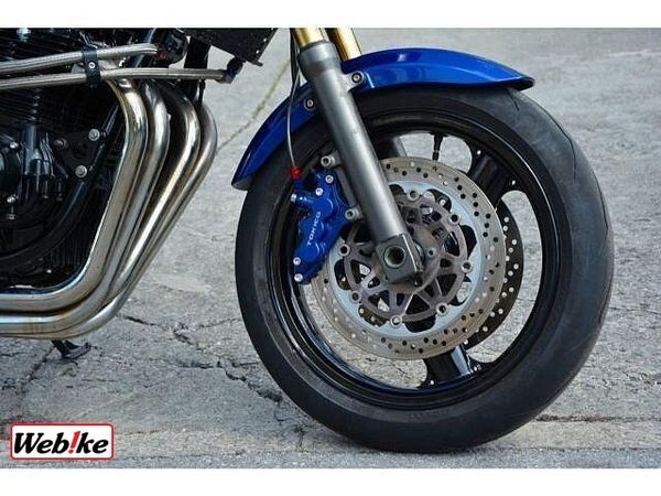 カワサキ Z1000 (水冷) 足回りから吸排気まで、カスタムされたMk2仕様。初回車検は3年です! 7