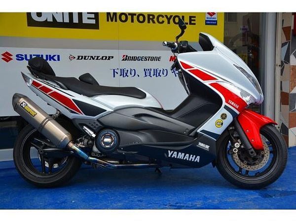 ヤマハ TMAX500 ストロボカラーの限定車を走り仕様のカスタム! 2