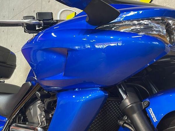 ホンダ DN-01 前後タイヤ新品に交換致します 5