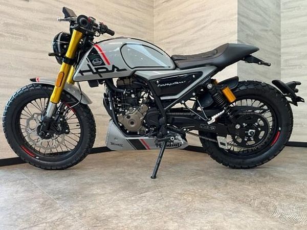 モンディアル HPS 125 店頭現車なし・要お取り寄せ車両 3