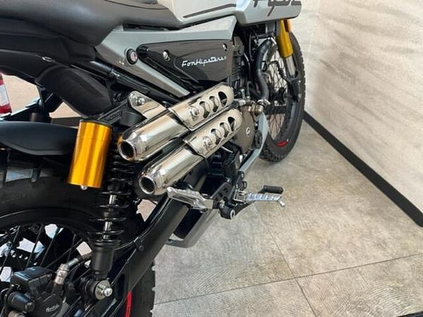 モンディアル HPS 125 店頭現車なし・要お取り寄せ車両 8