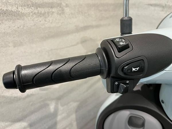 ホンダ ジョルノ 店頭現車無し、要取り寄せ車両。 6