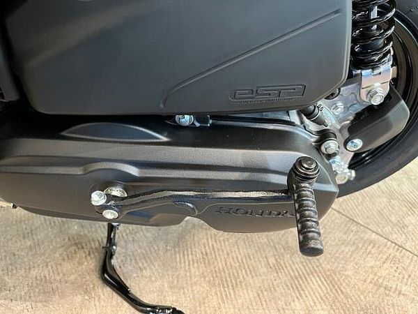 ヤマハ ジョグデラックス 店頭現車無し、要取り寄せ車両。展示車ありの2023モデル登場! 9