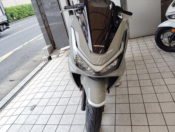 ホンダ PCX125 メーカー正規取扱店なのでご購入の後も安心です! 3
