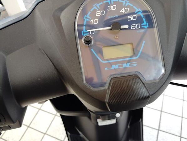 ヤマハ ジョグ メーカー正規取扱店なのでご購入の後も安心です! 10