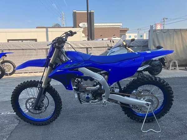 ヤマハ YZ250F コンペモデルの為、公道走行不可。 6