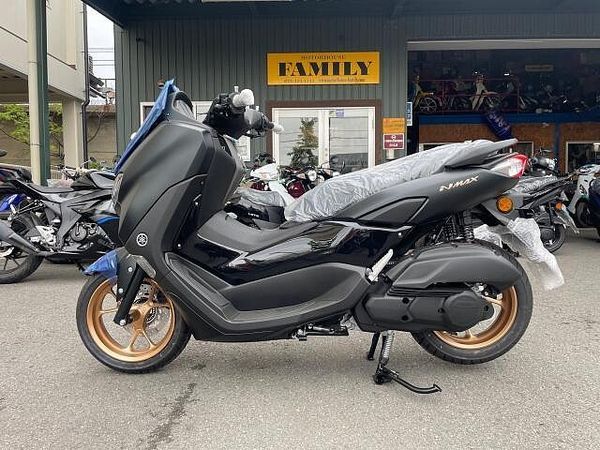 ヤマハ NMAX バイクの事なら当店にお任せ下さい!ホンダ・ヤマハ・スズキ正規取扱店です。 2