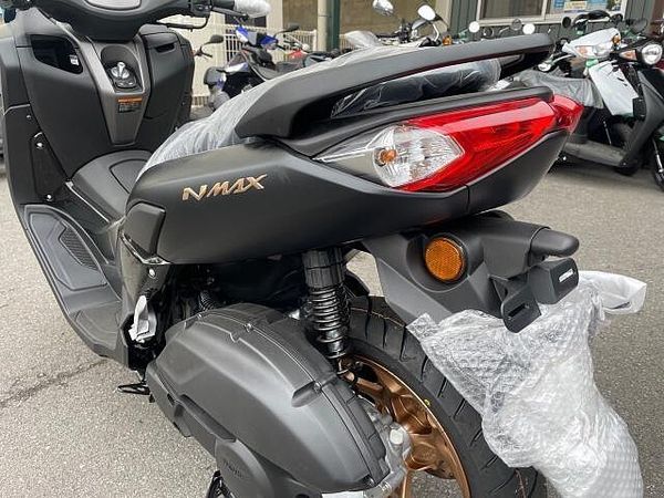 ヤマハ NMAX バイクの事なら当店にお任せ下さい!ホンダ・ヤマハ・スズキ正規取扱店です。 6