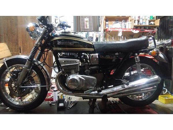 スズキ GT550 2スト、トリプルの加速を貴方へ! 5