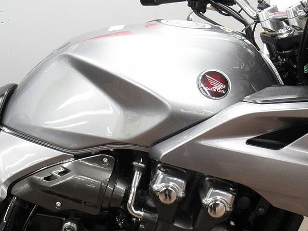 ホンダ CB1300スーパーボルドール CB1300Superボルドール Eパッケージ 6速 ☆★ワンキー3点パニア・ロングスクリ 7