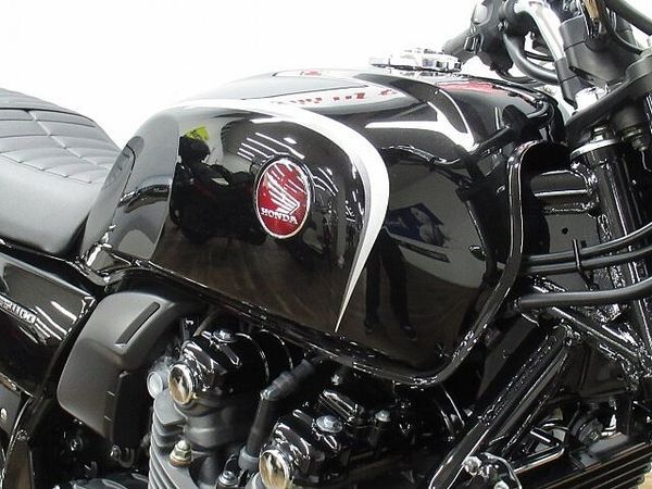 ホンダ CB1100 CB1100 後期モデル ワンオーナー車 ☆★グリップヒーター・ETC2.0標準装備!★☆ 7