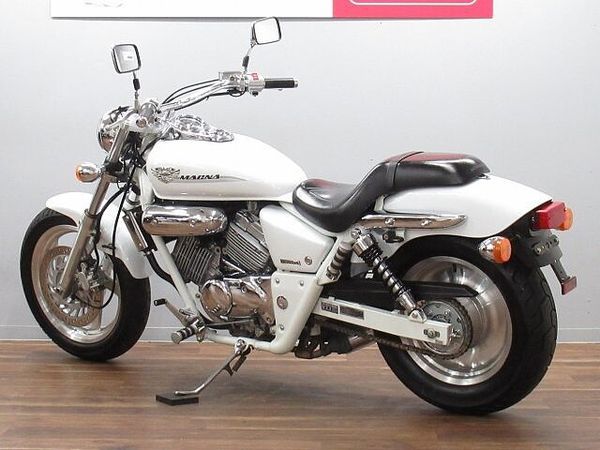 ホンダ マグナ(Vツインマグナ) V-TWIN MAGNA 後期型 フルノーマル車 ☆★バッテリー新品交換・フォークオーバー 5