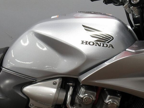 ホンダ CB1300スーパーボルドール CB1300スーパーボルドール TSRマフラー装備 ☆★純正オプションローシート・フェンダ 8