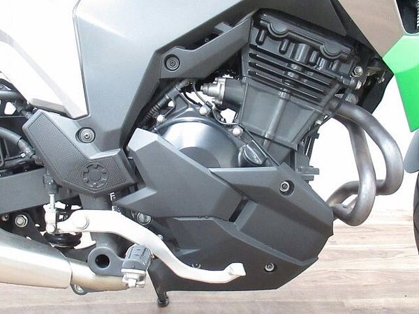 カワサキ VERSYS-X 250 VERSYS-X 250 ABS フルノーマル車 ☆★バッテリー・チェーン新品交換サービス 7