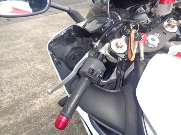 ヤマハ YZF-R1 車検2年付き価格!綺麗に仕上げた保証付きご連絡お待ちします!消耗品交換済み! 10