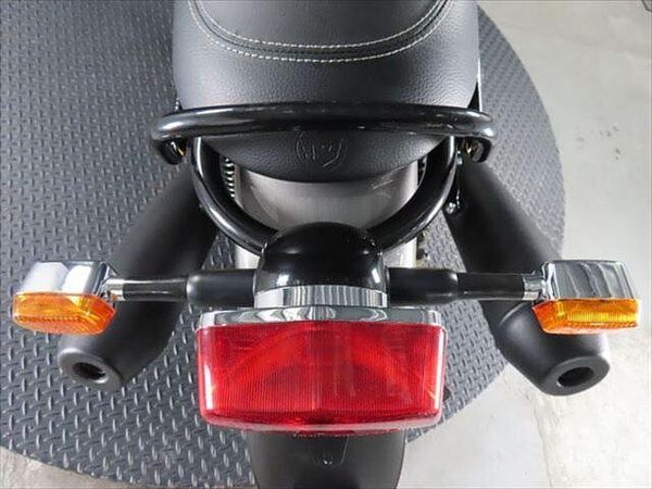 ロイヤルエンフィールド Continental GT 650 店頭現車なし・要取り寄せ車両となります。 10