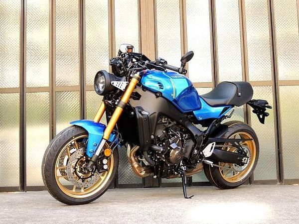 ヤマハ XSR900 デイトナスマートモニター装着車 2
