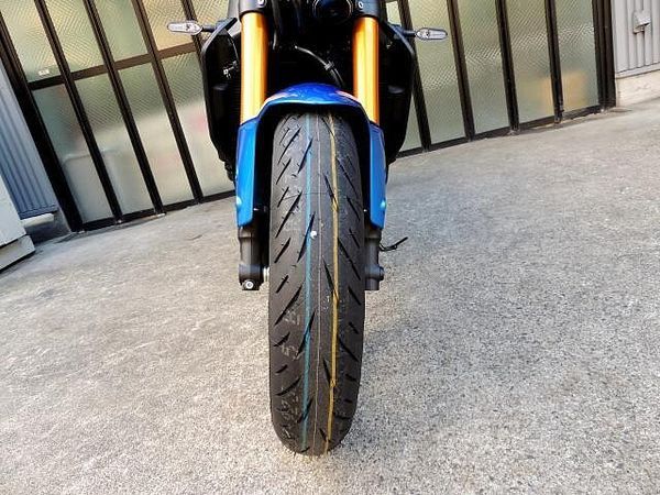ヤマハ XSR900 デイトナスマートモニター装着車 10