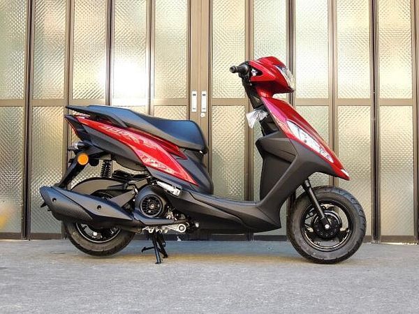 ヤマハ ジョグ125 コスパ・デザイン・軽さがいいね! 3