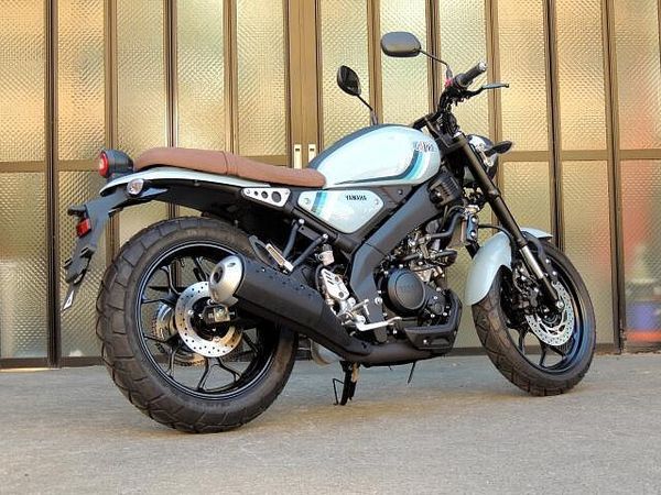ヤマハ XSR125 50mmローダウン仕様 3