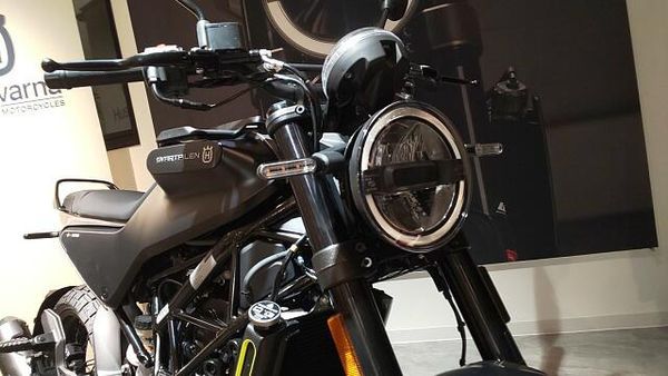ハスクバーナ SVARTPILEN 125 店頭現車無し、要取り寄せ車両。 10