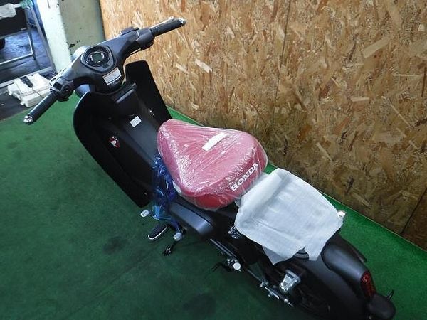 ホンダ スーパーカブC125 店頭現車無し、要取り寄せ車両。ご不明点・確認事項は見積もり/問い合わせをクリック 8
