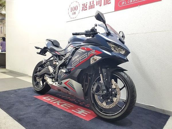 カワサキ ZX-25R ZX-25R SE 2022年モデル マルチバー装備!! 3