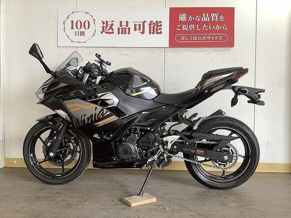 カワサキ ニンジャ 400 ニンジャ400 / 2020年モデル / USBポート / Kaedear製スマホホルダー 3