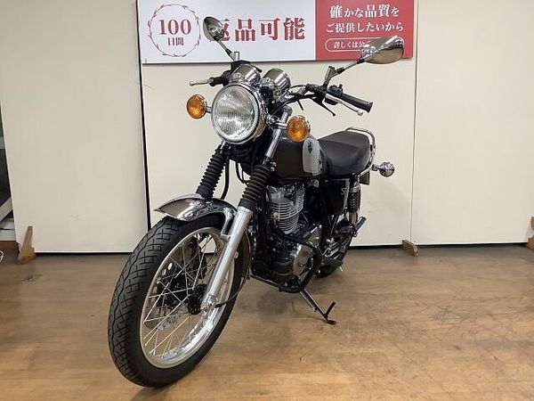 ヤマハ SR400 SR400 Final Edition ローシート パフォーマンスダンパー エンジンガード 8