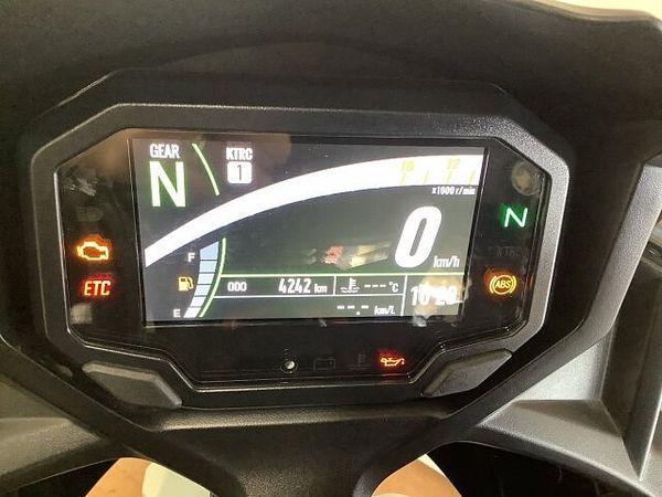 カワサキ ニンジャ 650 Ninja650 トップケース リアキャリア インジェクション ER650S 2023年モ 9