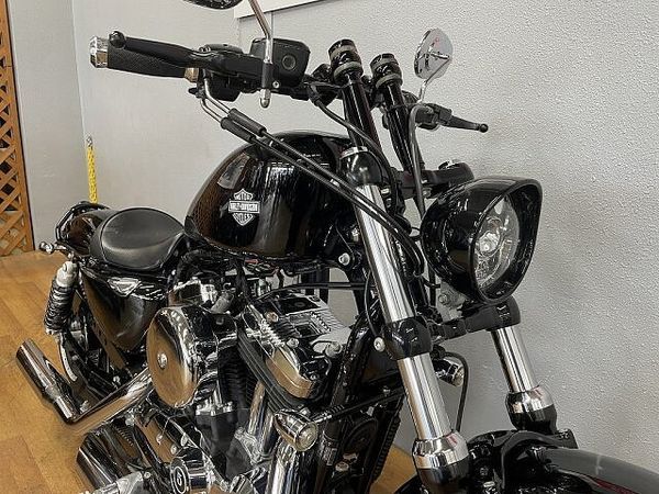 ハーレーダビッドソン XL1200X SPORTSTER FortyEight XL1200X 2013年モデル デイトナ製スラッシュマフラー・オーリンズリアサスペンショ 4