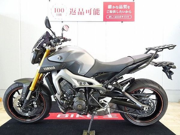 ヤマハ MT-09 【マル得】MT-09 ABS 2014年モデル/カスタムスクリーン/リアキャリア装備 4