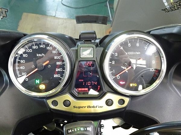 ホンダ CB1300スーパーボルドール CB1300 SUPER BOL D'OR (スーパーボルドール)E-Package 20 9