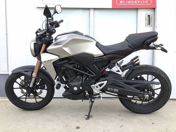 ホンダ CB250R CB250R 2019年モデル フェンダーレスカスタム 3